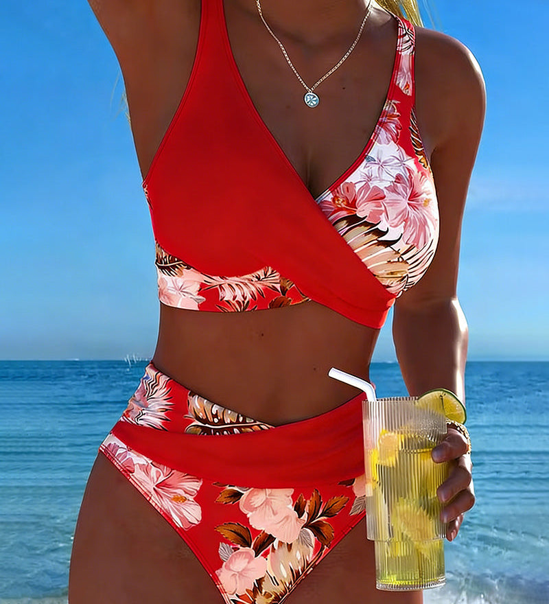 Lorena - Bikiny s kontrastním květinovým vzorem a rozparkem