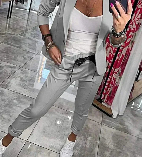Adriana - Elegant Set