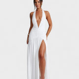 Susi - Maxi Šaty Snů" can be rephrased as "Susi - Dreamy Maxi Dress.