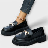 Stylové dámské loafer boty s plateau designem inspirované čarodějnicemi