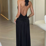 Susi - Maxi Šaty Snů" can be rephrased as "Susi - Dreamy Maxi Dress.