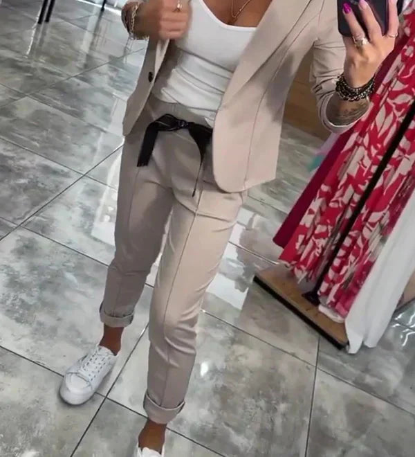 Adriana - Stylová a Elegantní Souprava