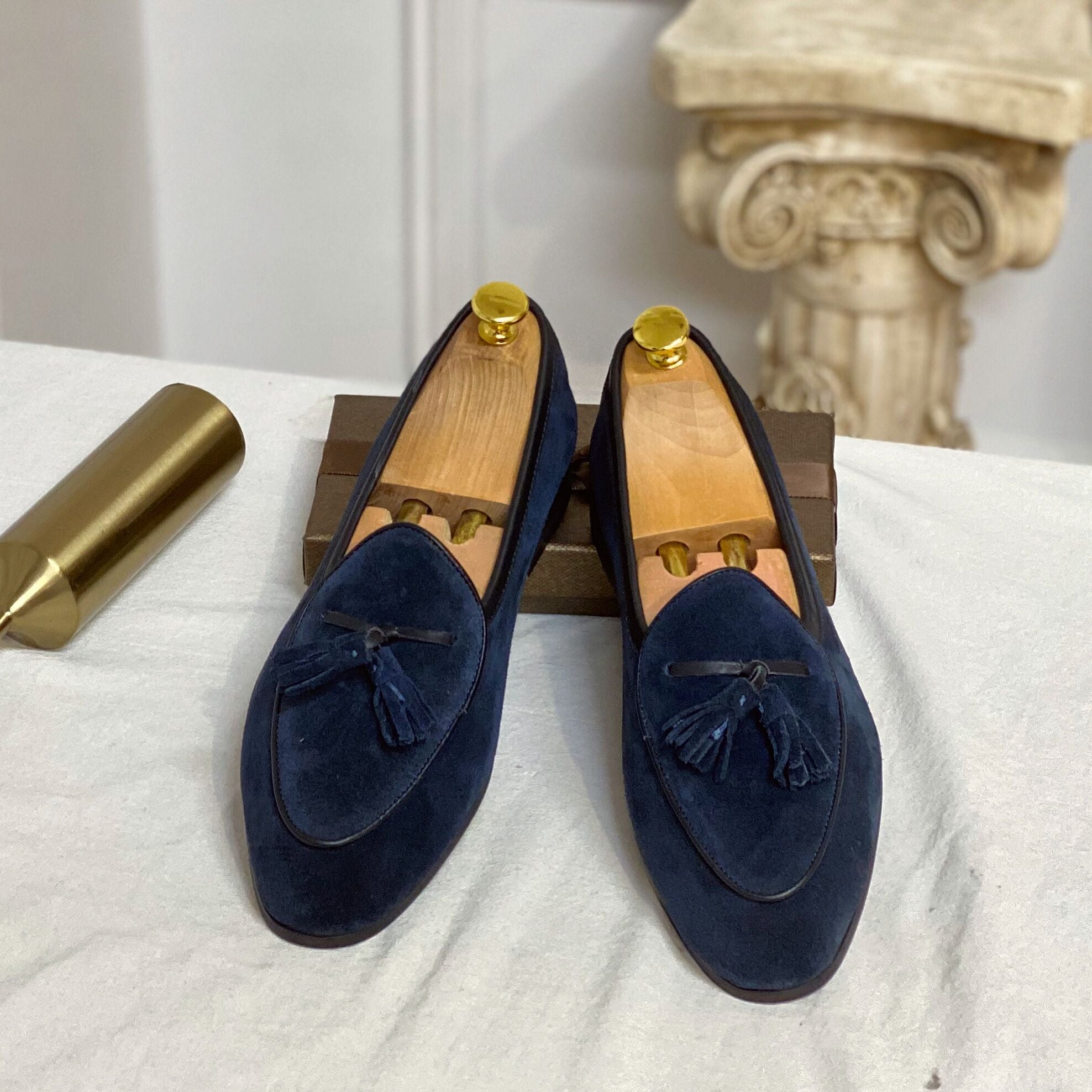 Monte-Carlo Style Suede Loafers with Pom-Pom